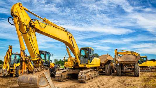 Heavy Earth Moving Construction Machinery and Equipment